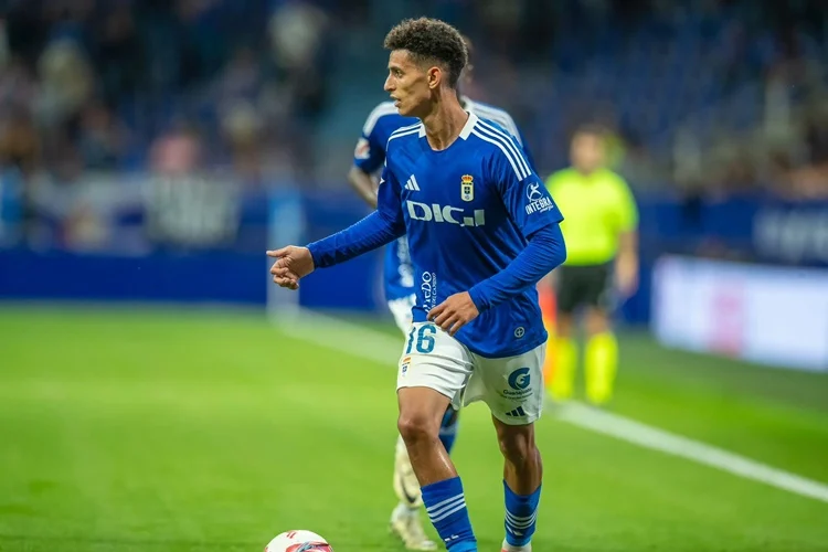 Paunovic Da El Ok Al Primer Fichaje Del Oviedo Tras El Ascenso 1 Ilyas Chaira Oviedo Paunovic Fuente: Laliga Hypermotion