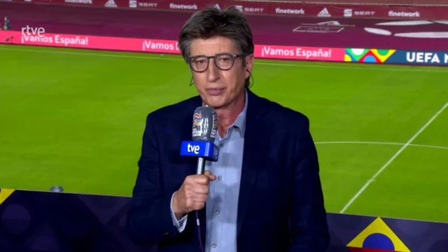Juan Carlos Rivero Sorprende En Pleno España-Portugal Con Su Respuesta A Una Bandera Franquista