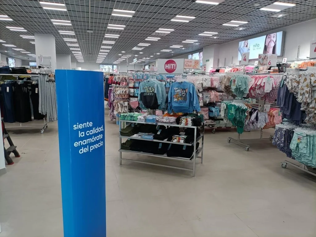 Temu Y Shein Hunden Al Comercio Tradicional Español: Cierre De Tiendas Y El Gasto No Remonta 1 Miles De Comercios Echan El Cierre Mientras Las Plataformas Asiáticas Ganan Terreno A Gran Velocidad