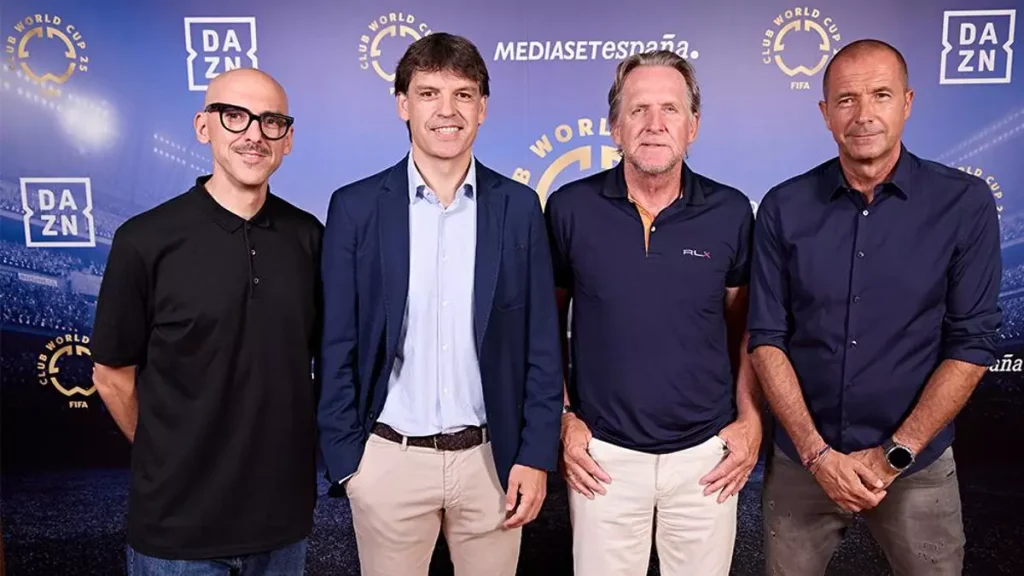 La Peor Telecinco De La Historia En Audiencias Se Encomienda Al Balón De Oxígeno Del Mundial De Clubes 1 Mundial De Clubes Telecinco Mediaset
