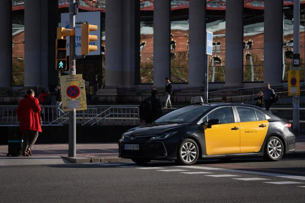 ¿Quién Manda En Las Calles De Barcelona? El Taxi Exige Reglas Antes De Que Las Apps Privaticen La Ciudad 3 ¿Privatización O Convivencia? El Futuro Del Transporte En Las Calles De Barcelona