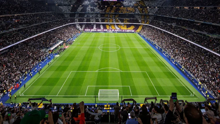Real Madrid, Real Sociedad, Real Betis…: Por qué existen más de 20 clubes ‘Reales’ en España 