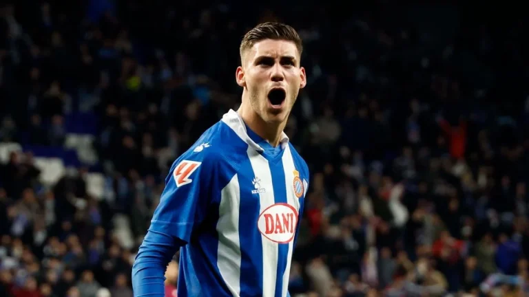Roberto Fernández responde a la insistencia del Espanyol