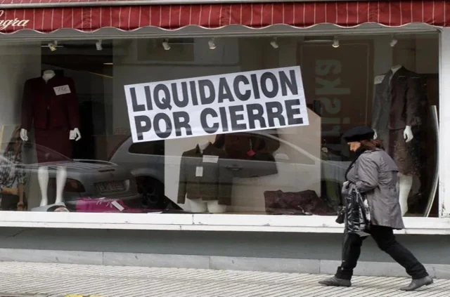 Temu Y Shein Hunden Al Comercio Tradicional Español: Cierre De Tiendas Y El Gasto No Remonta