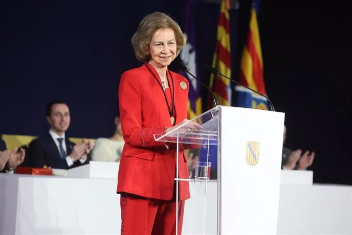 Una distinción con fuerte carga simbólica para la reina Sofía
