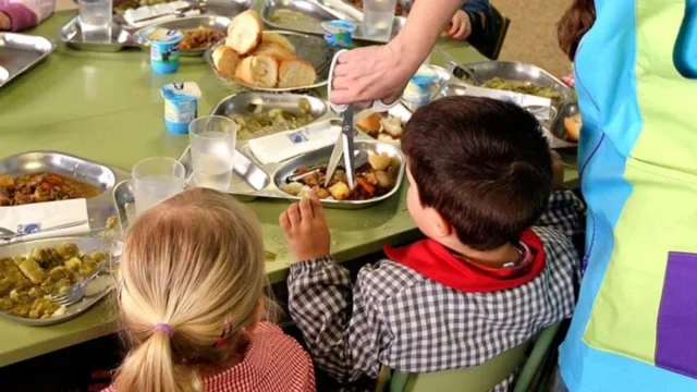 Se Abre La Solicitud De Becas Para El Comedor Escolar: Requisitos Y Cuantías