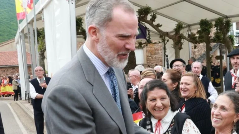 Excompañera de Felipe VI asegura que el Rey habría tenido mala fama en Santa María de los Rosales 