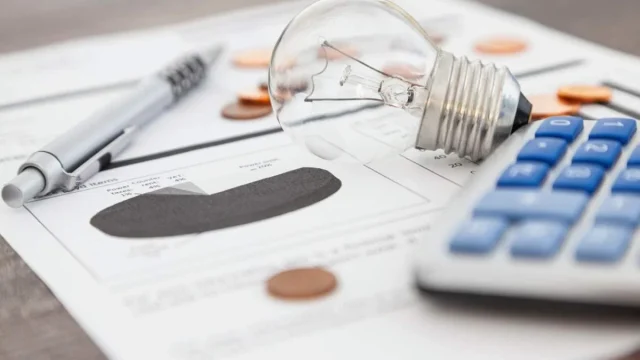 La Lista De Los Electrodomésticos Que Debes Desconectar Para Reducir La Factura De La Luz Este Verano