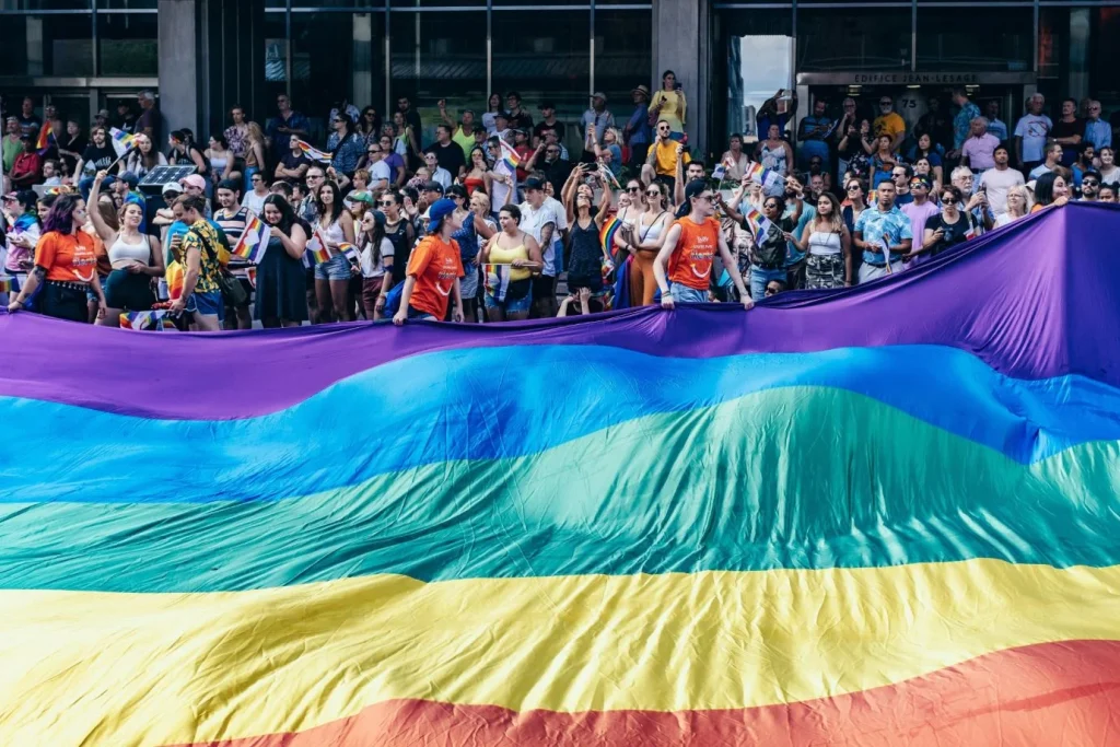 El Orgullo 2025 Denuncia Mensajes De Odio Y Las Campañas Antipromiscuidad En El Metro De Madrid: «Estos Viciosos...» 2 Celebración Del Orgullo Lgtbi+ 2025