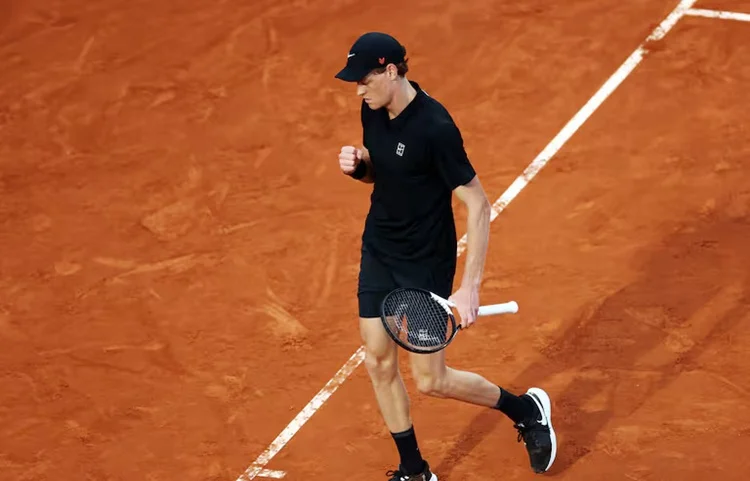 Carlos Alcaraz Recibe Aviso Contundente De Sinner En Roland Garros 1 Sinner Carlos Alcaraz Fuente: Rg
