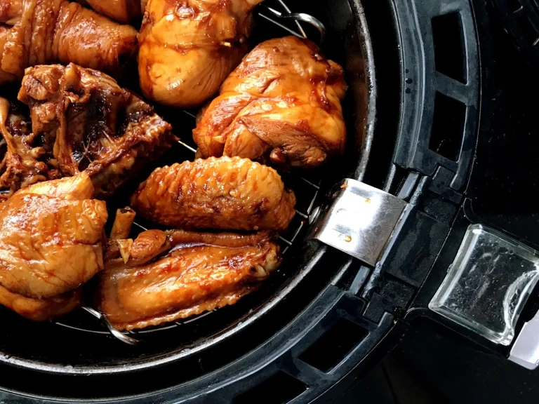 La alita de pollo más crujiente que has probado nunca… y todo gracias a este truco en la freidora de aire