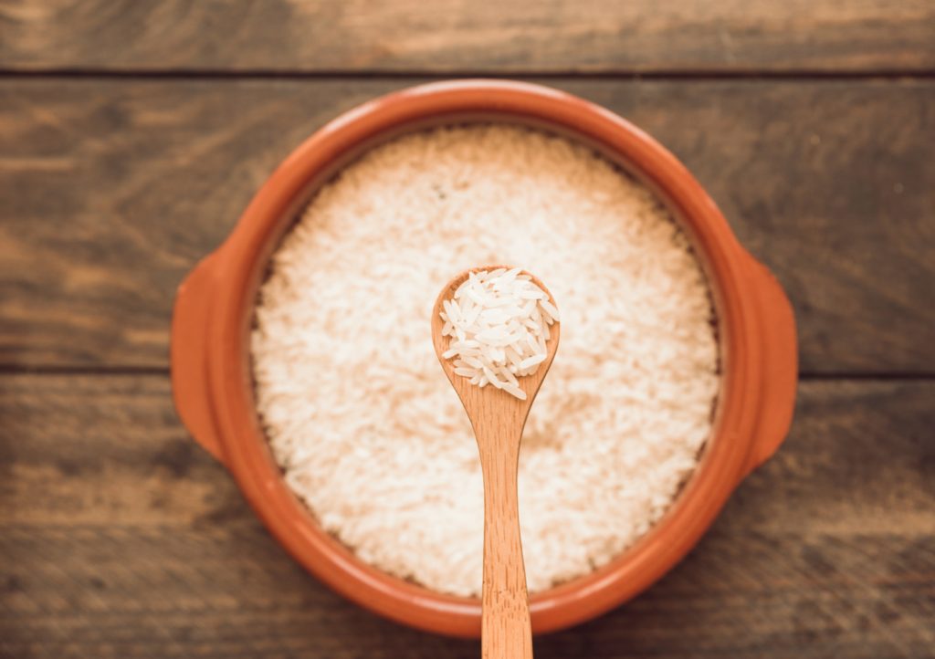 La Técnica Japonesa Que Los Chefs Españoles Copian Para El Arroz Bomba: El 'Toque Kamado' 3 No Solo De Arroz Vive El Kamado: Otros Usos Que Transforman Los Alimentos