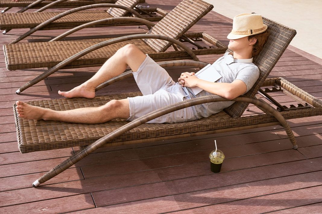 DORMIR LA SIESTA AUMENTA LA CAPACIDAD PARA RESOLVER PROBLEMAS DÍFICILES