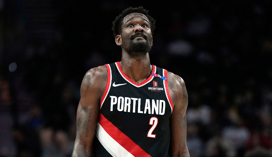 Deandre Ayton El Súper Fichaje De Los Lakers Para Llevar A Doncic Y Lebron Al Anillo