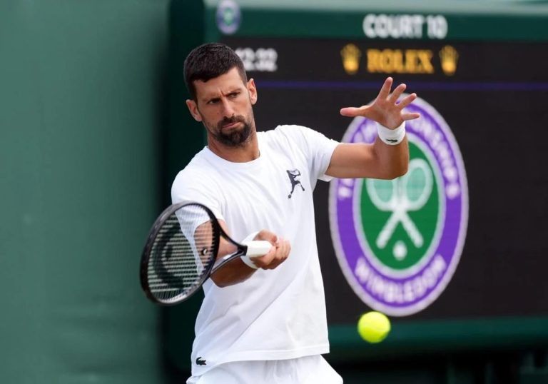 Djokovic da el susto en Wimbledon 2025