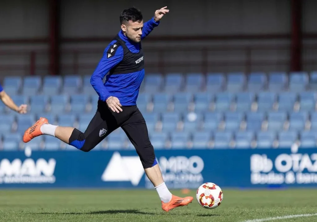 José Arnaiz Responde A Las Ofertas De Granada Cf Y Las Palmas 1 José Arnaiz