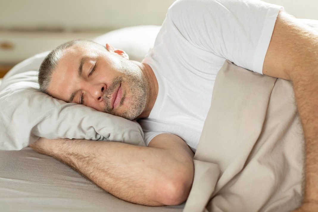 LA MEJOR POSTURA PARA DORMIR