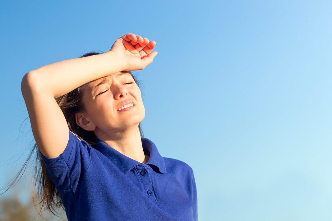 LA TASA DE MORTALIDAD POR TEMPERATURAS ELEVADAS ES MÁS ALTA EN MUJERES