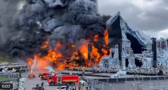La 19ª Edición De Tomorrowland Ha Sido Marcada Por El Fuego