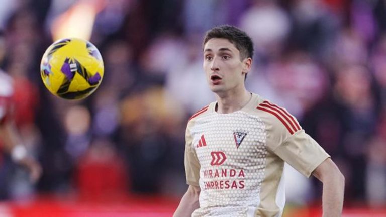 La Real Sociedad frena a Gorrotxategi con un pivote de 20 millones