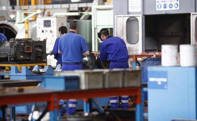 Las Novedades Sobre La Jornada Laboral De 37,5 Horas Dejan A Miles De Trabajadores Sin Referencia Para 2026