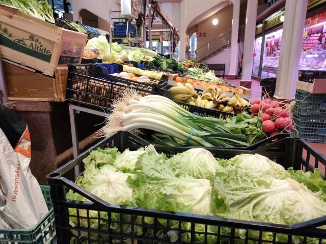 Los Precios De Frutas, Huevos Y Café En Los Supermercados Siguen La Tendencia Opuesta Al Aceite De Oliva
