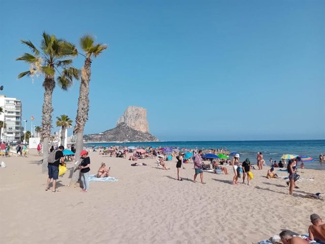 Menos Dinero, Más Ganas: Así Se Las Apañan Los Españoles Para Irse De Vacaciones En Agosto