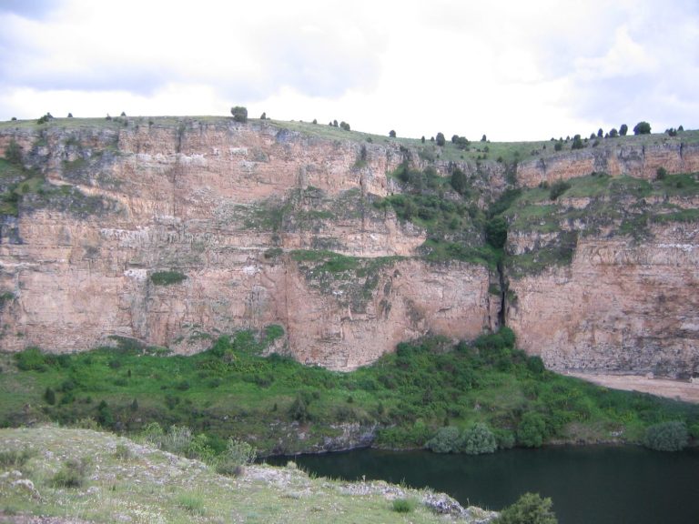 El ‘Gran Cañón’ de España: 100 km de cañones fluviales que pocos conocen