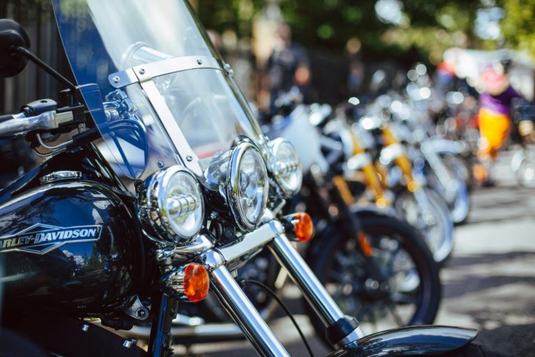 Esta es la aseguradora que conquista a los usuarios de motos 125