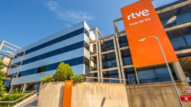 Rtve, Acusada De Discriminar A Las Personas Sordas Y De Perjudicar A La Animación Española En Clan