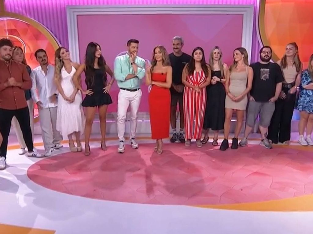 Así Ha Sido El Fin De 'Socialité' Tras Ocho Años En Las Pantallas De Telecinco 1 'Socialité’ Y Su Trayectoria Marcada Por El Cambio Y La Audiencia