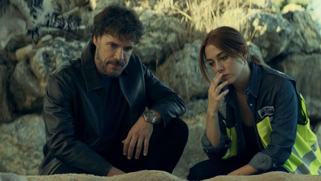 Un Reparto Coral Que Refuerza El Drama Y La Tensión