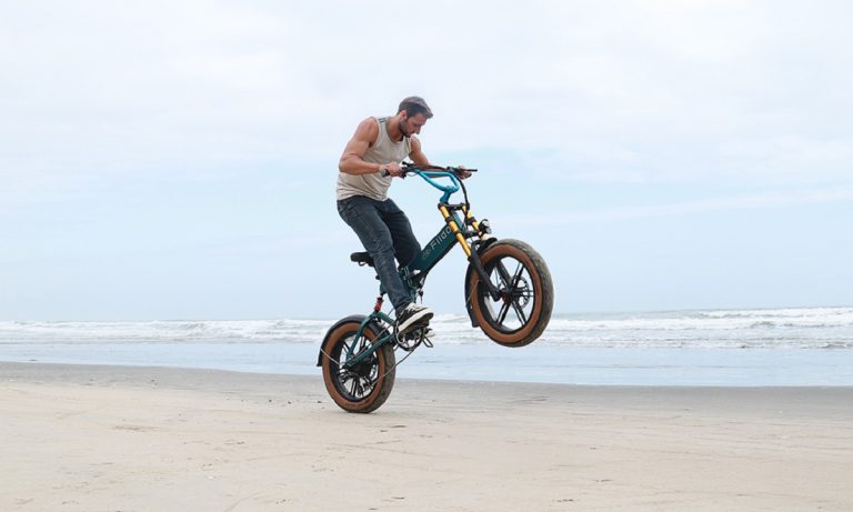 ¿Qué debe tener en cuenta antes de usar una bici eléctrica de montaña si eres principiante?