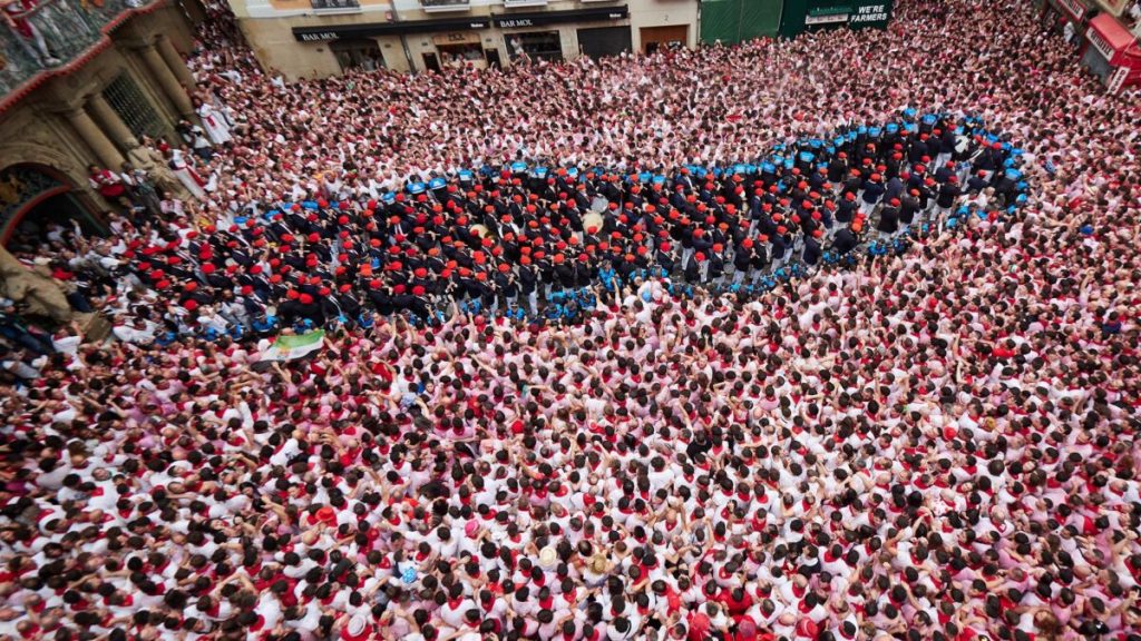 Las 16 Muertes De San Fermín Antes Del Inicio De Unos Encierros Que Le Cuestan 3 Millones A Pamplona 1 Los 16 Fallecidos En La Historia De Los Encierros De San Fermín