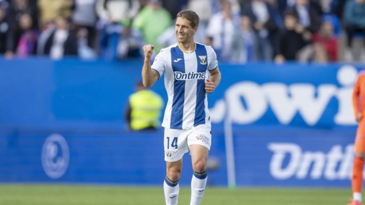 El Doble Pivote Soñado Por Gabi Para El Real Zaragoza: 2 Fichajazos 1 Darko Brasanac Gabi Zaragoza