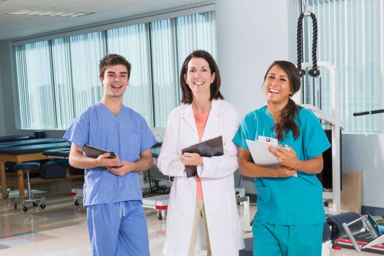 Nace la nueva Facultad de Medicina Integrativa Regenera