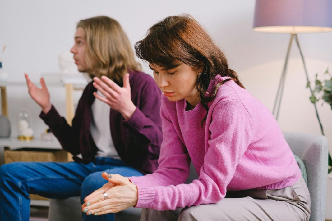 Los narcisistas se creen especiales y con derechos exclusivos
