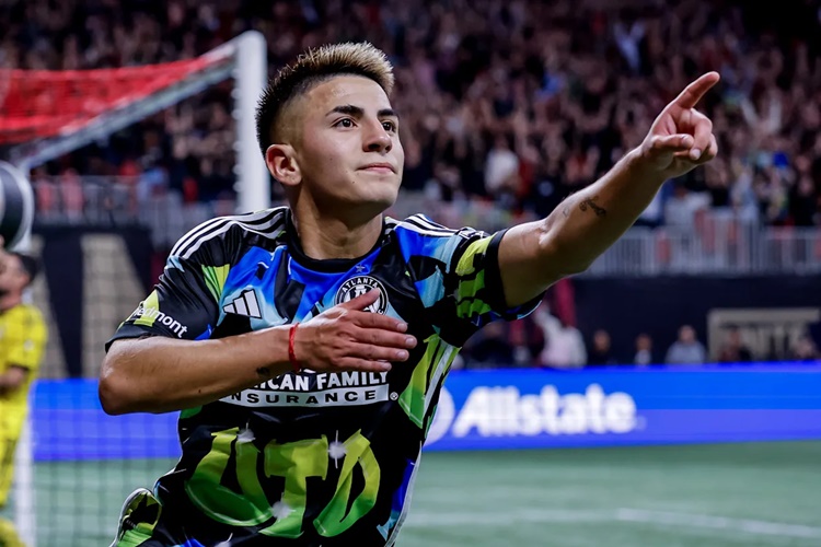 Thiago Almada Atlético