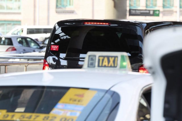 Los Vtc «Devoran» Al Taxi Con Un Efecto Demoledor De Uber, Cabify Y Bolt En Andalucía