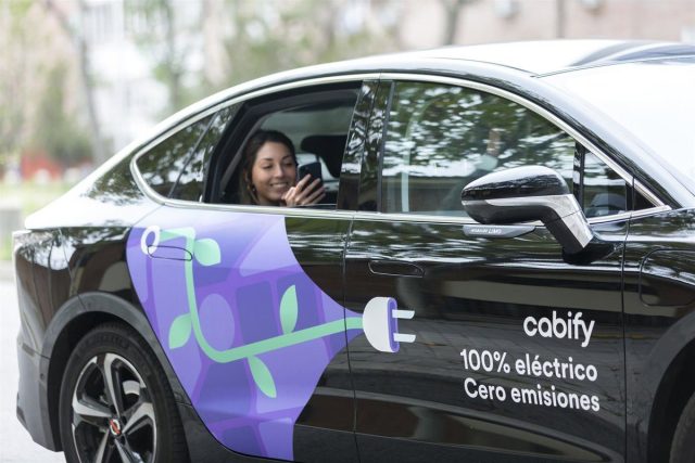 Conducir Para Cabify En España En 2025: Cuánto Se Gana Y Por Qué No Es Tan Distinto A Uber O Bolt