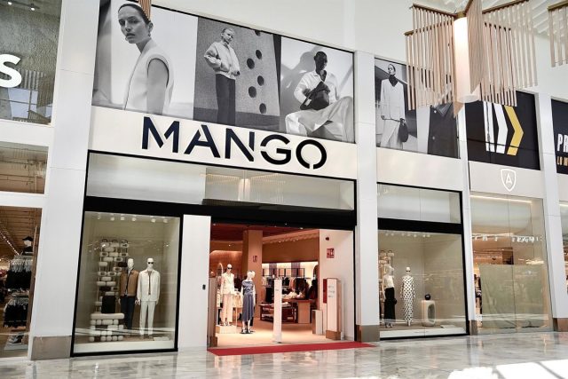 El Pantalón Boho De Mango Que Todas Querrán Combinar Con Sandalias Planas, ¡Volvió Para Quedarse! 