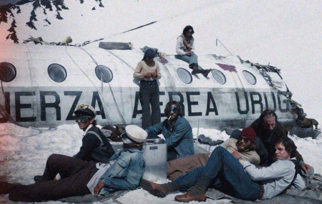 Éxitos Como Berlín Y La Sociedad De La Nieve Superan A Producciones De Hollywood Y Rompen Con Los Prejuicios Políticos Y Culturales