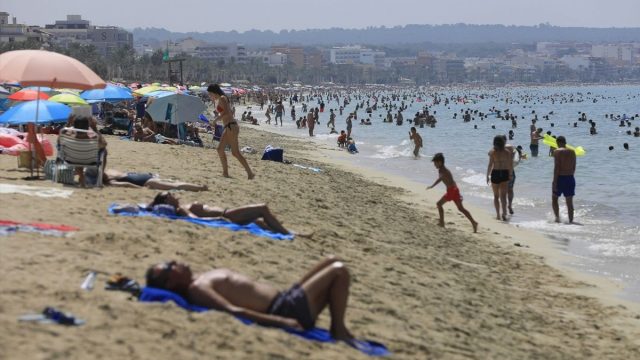 La Tasa Turística En España: Una Fórmula Tan Variable Como En Las Ciudades Aplicadas