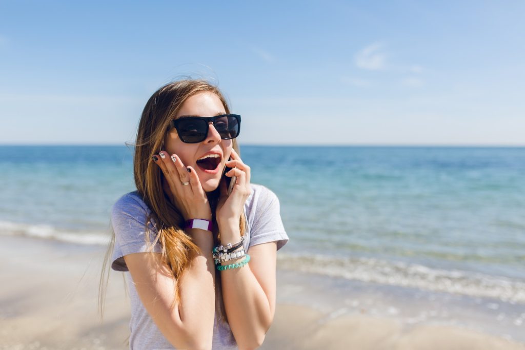 El Error Más Caro Del Verano En Vigo: Usar La Toalla Así En La Playa Puede Costarte 750€ 3 Este Conflicto En Las Playas De Vigo Es Un Reflejo De Una Tensión Social Mucho Más Profunda. Fuente: Freepik