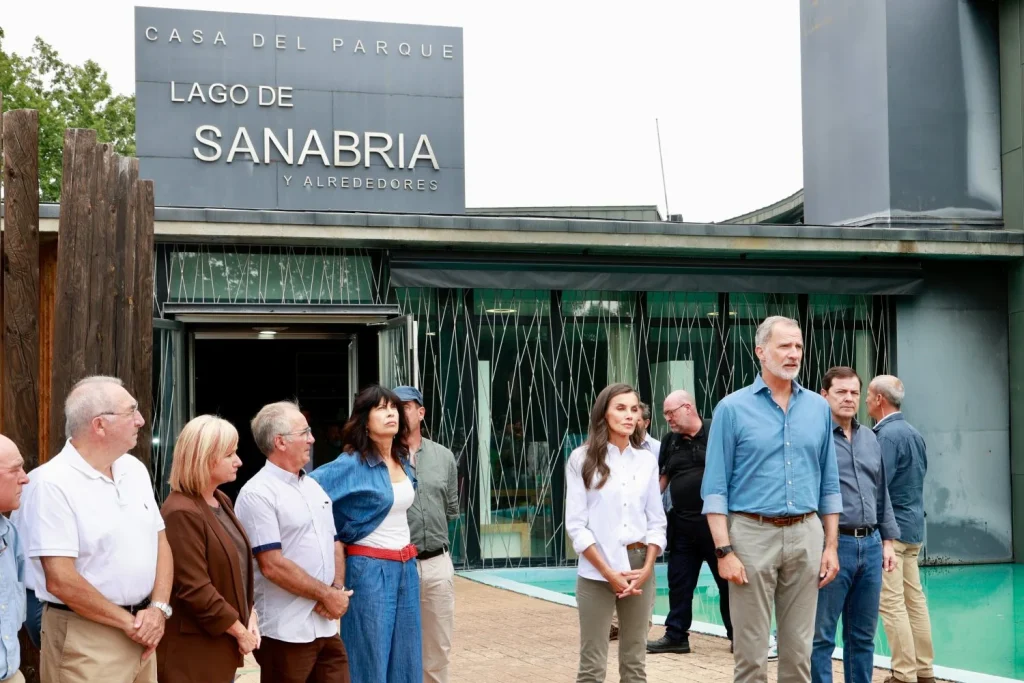 Felipe Vi Envía Un Contundente Mensaje Al Gobierno Tras Su Última Visita: «¡Dios!» 4 Zamora Y La Alerta Por El Lago De Sanabria