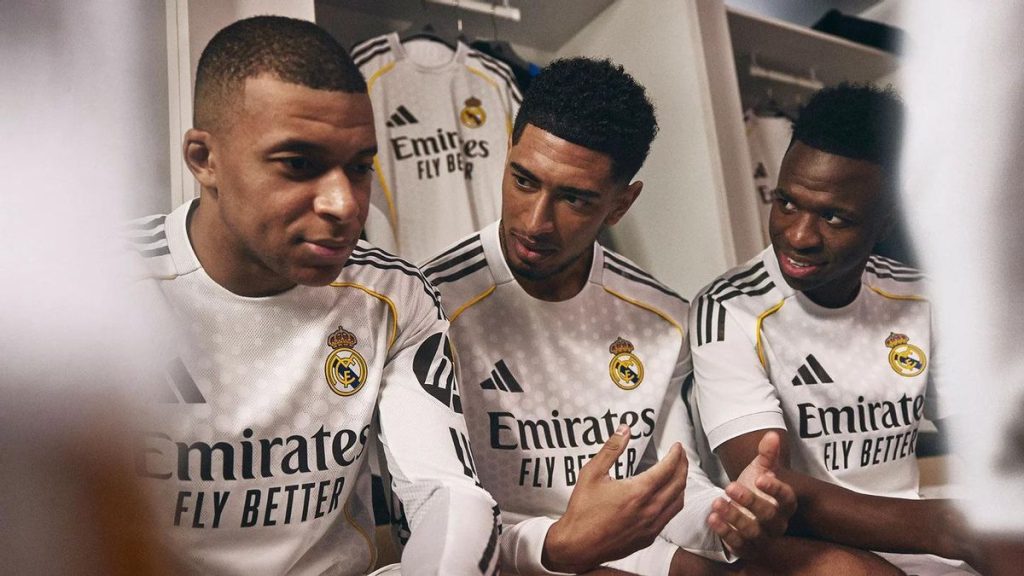 Barça, Real Madrid, Atlético... Las Camisetas Más Baratas Y Más Caras De Laliga: Precios Disparados Entre 60 Y 200 Euros 1 Camisetas Real Madrid Laliga 2026