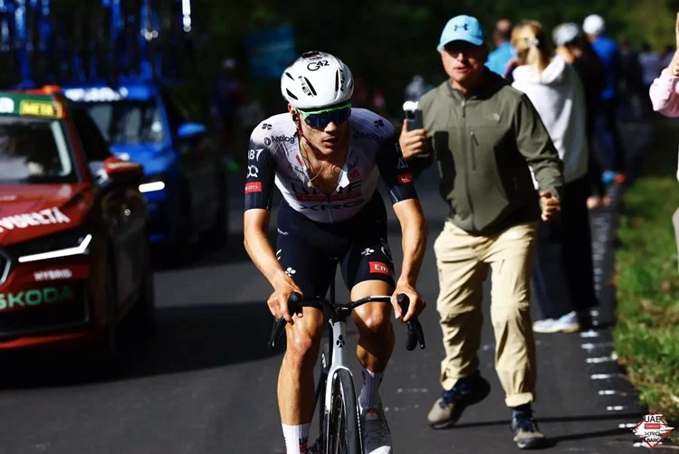 Juan Ayuso Tira De Orgullo Y Logra Una Victoria Espectacular En La Vuelta A España 1 Juan Ayuso Tira De Orgullo Y Logra Una Victoria Espectacular En La Vuelta A España Fuente: La Vuelta