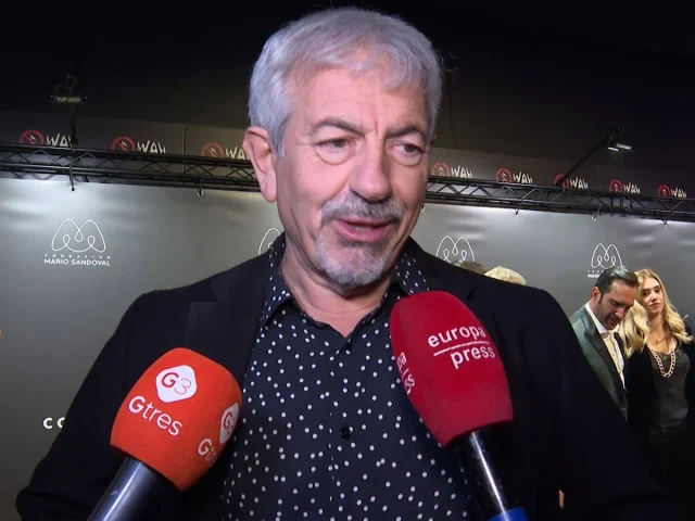 Carlos Sobera Se Convierte En El Comodín De Telecinco Ante ‘La Revuelta’ Y ‘El Hormiguero’