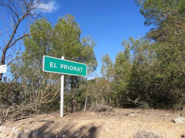 La ‘Toscana Española’ Está En Tarragona, Y En Plena Vendimia De Octubre Se Tiñe De Un Color Rojo Que Te Dejará Sin Palabras