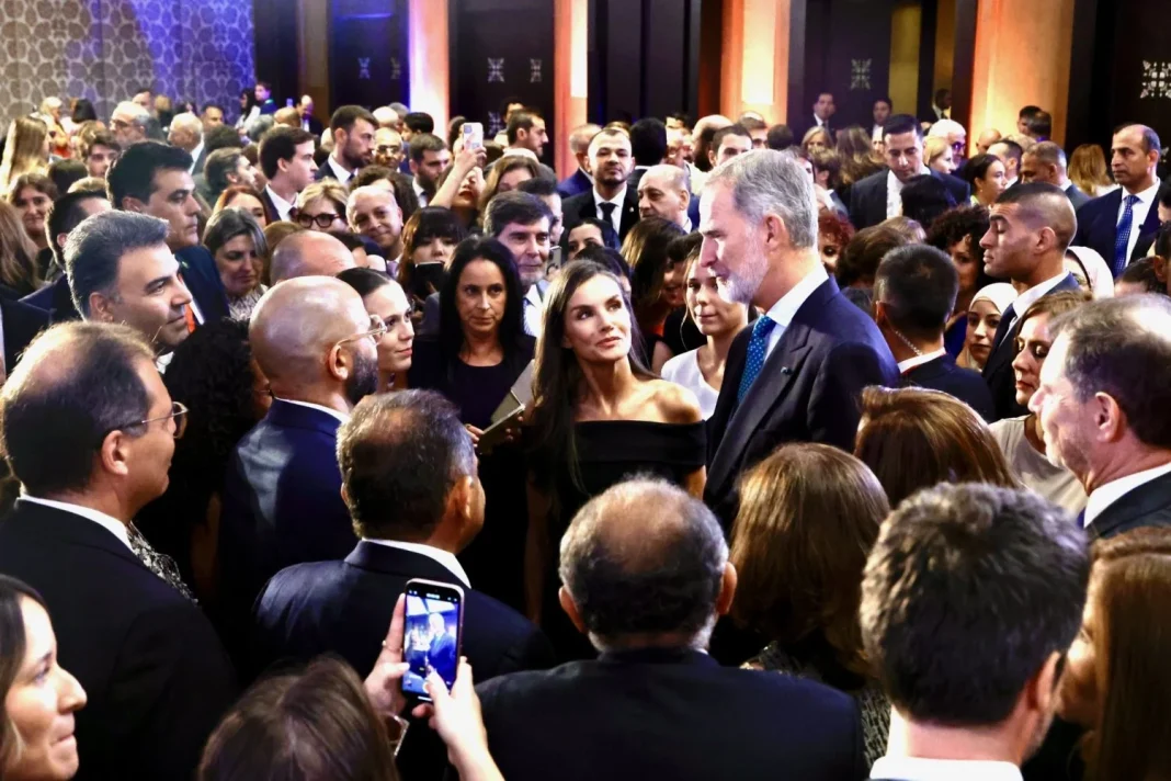 Felipe VI viaja a Egipto en medio de un ambiente internacional complicado